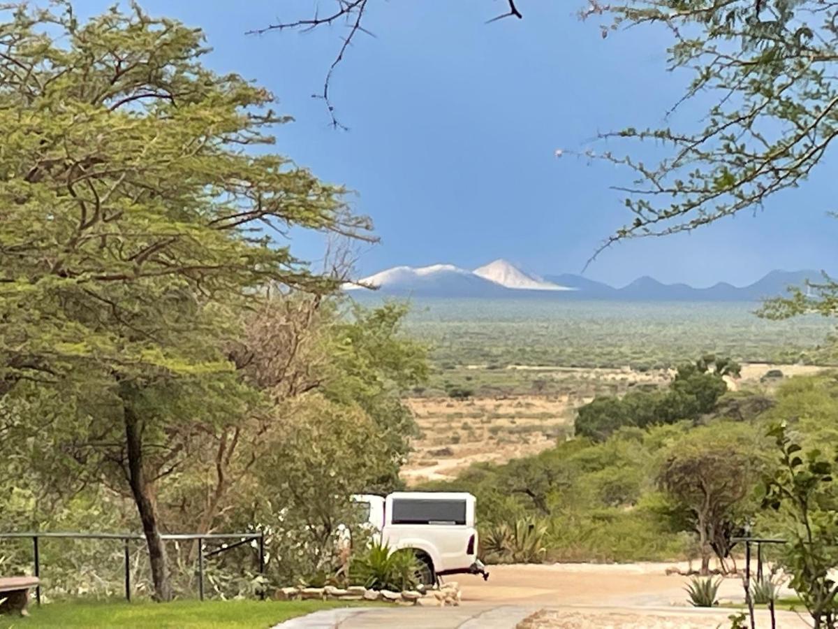 Aloegrove Safari Lodge Otjiwarongo Ngoại thất bức ảnh
