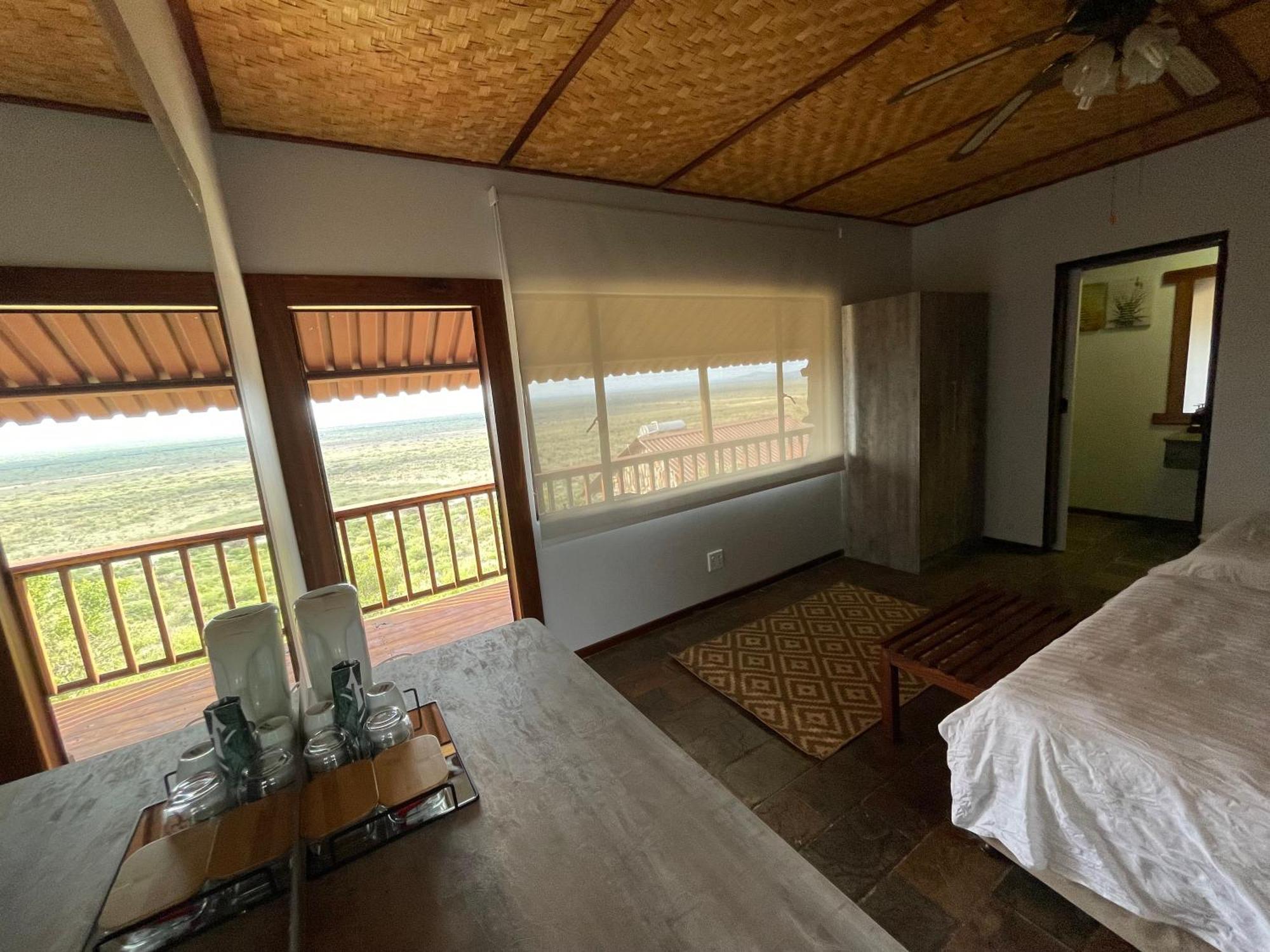 Aloegrove Safari Lodge Otjiwarongo Ngoại thất bức ảnh